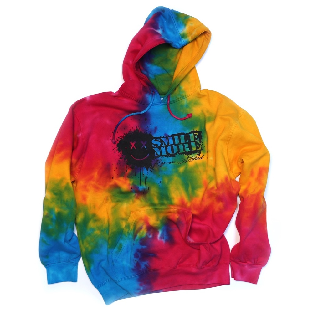 Smile more sweatshirt. Only worn 2 times.